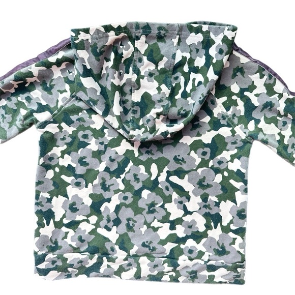 ASKYA Girls Camo Pullover Athletic Hoodie Size Small - Picture 3 of 6